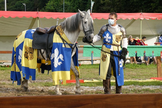 时政新闻眼丨中国再迎冰雪盛会，习近平这样阐释亚冬会主题.